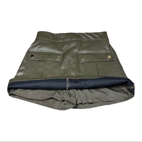 Truth by Republic Faux Leather Miniskirt in Moss Green - Picture 8 of 8